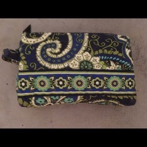 4 FOR $25. Vera Bradley Small Cometic Bag.